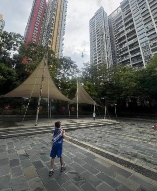 AeroBlade MotionSense - The World's First Gesture-Controlled Flying Sword. photo review