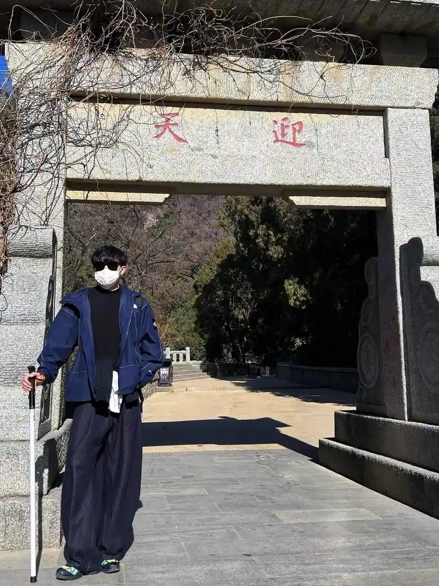 Glowing Hiking Pole photo review